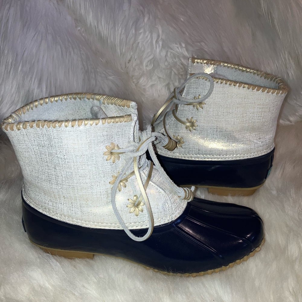 Chloe Duck Boot in Midnight by Jack Rogers - Picture 4 of 8